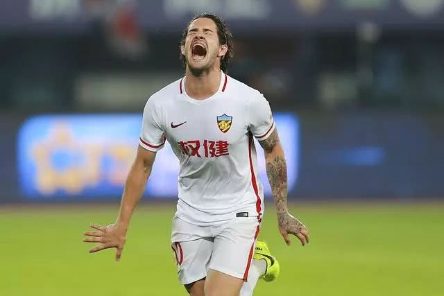 热巴会追自己的剧吗,热巴追剧