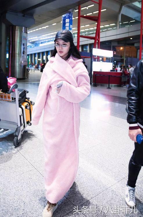 大嫂徐冬冬魅力不减当年,大嫂徐冬冬依然霸气侧漏