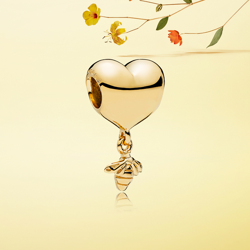 撩人的技巧你不缺，想要回头率百分百？那就要有撩人的配饰