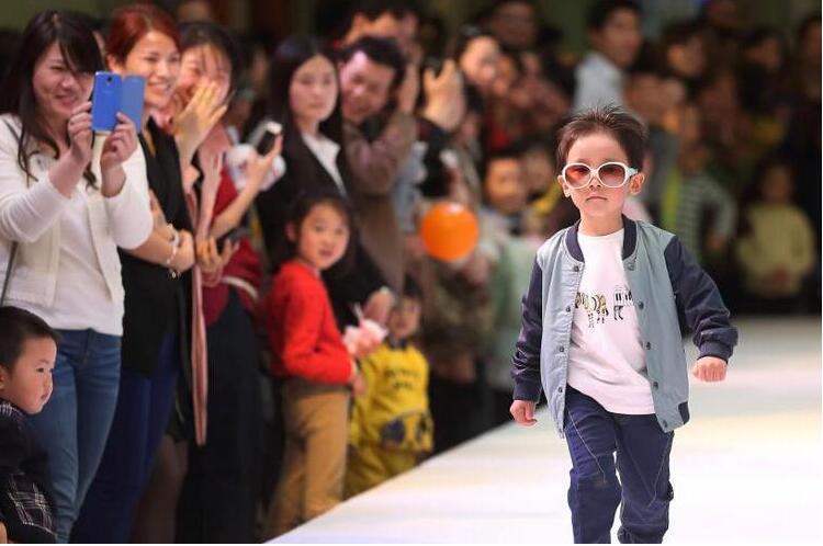 童装加盟店10大品牌免费铺货利润,童装店加盟真实经历