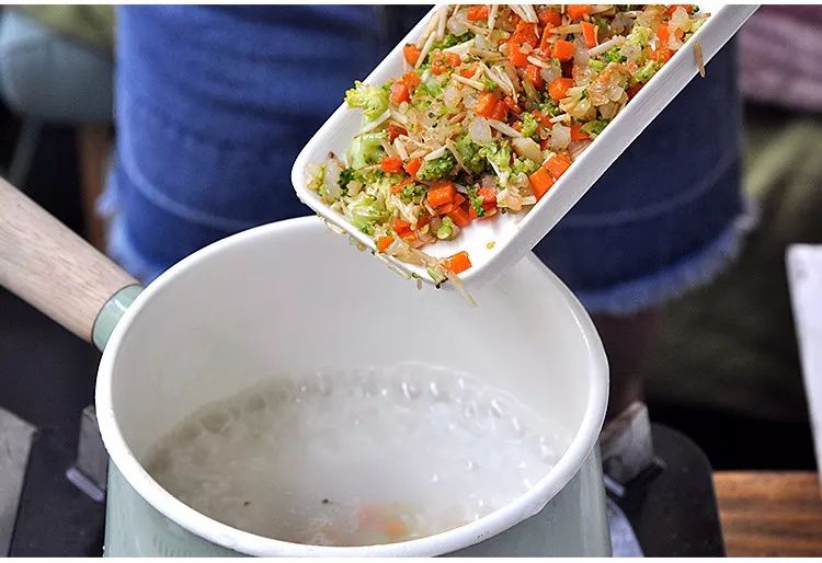 给小孩早餐简单又好吃的100种做法,早上给孩子做什么早餐粥