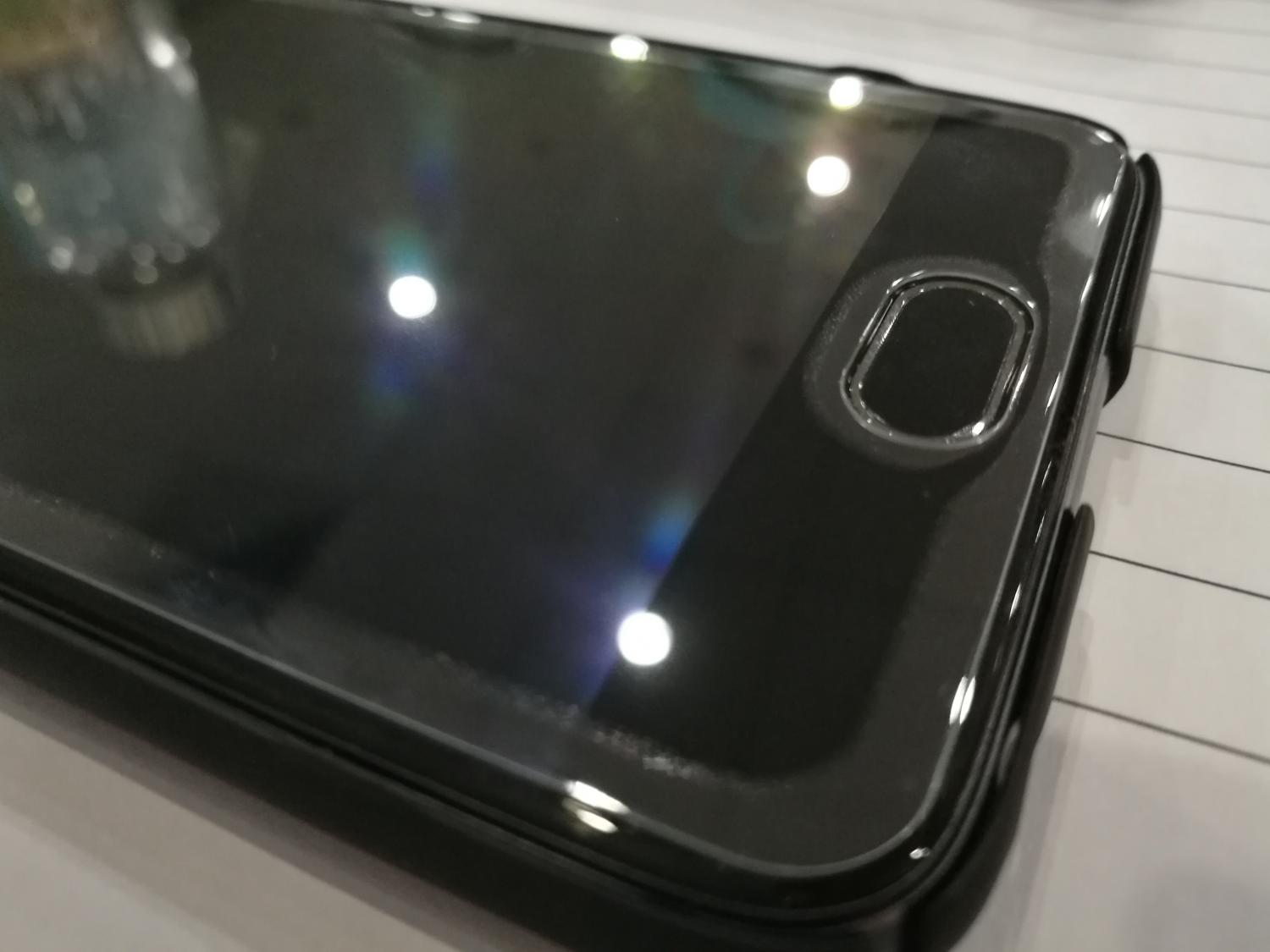 现在的智能手机有必要贴膜吗,现在生产的手机要不要贴膜