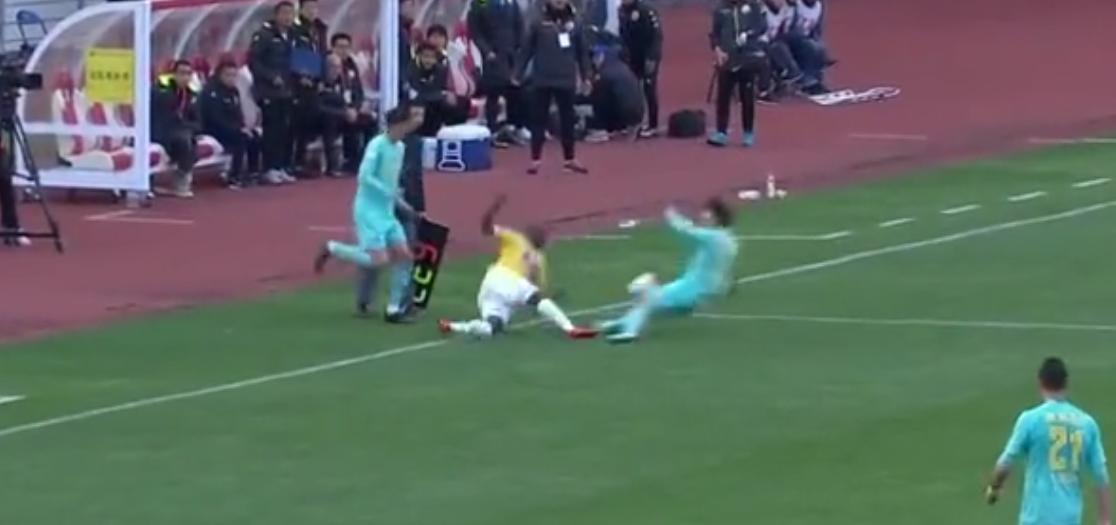 中甲足球打架事件,中甲联赛赛后发生大规模冲突