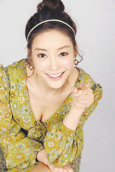 揭露娱乐圈丑闻真实案例,2011韩国揭露娱乐圈潜规则事件