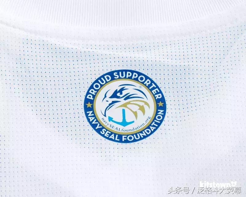 同样是赞助商打包各队球衣，中超和这联赛的差距怎么这么大？