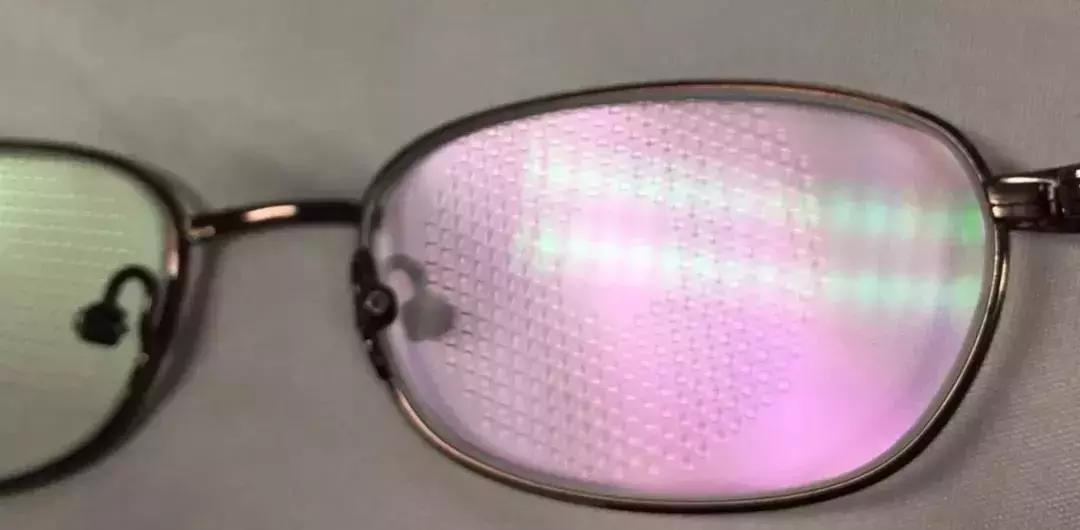 豪雅渐进近视镜片减缓视疲劳,豪雅青少年近视防控定制镜片