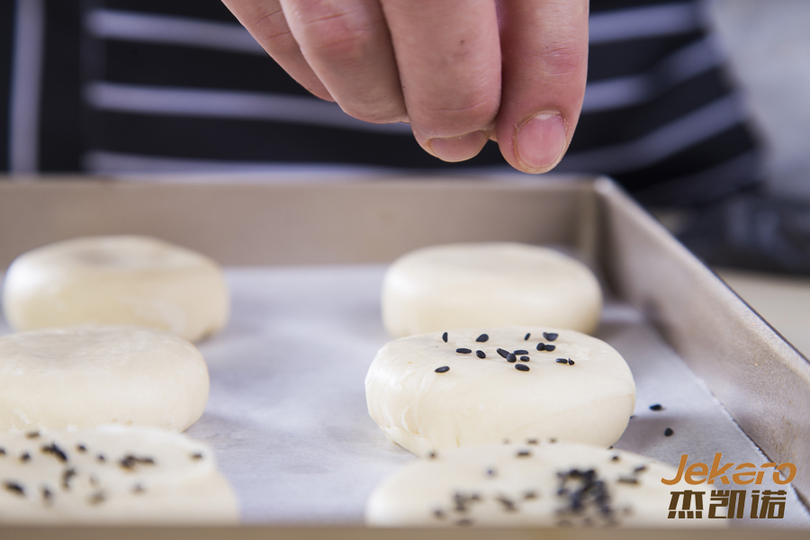 超好吃的绿豆酥饼的做法,酥的掉渣的绿豆饼无糖做法