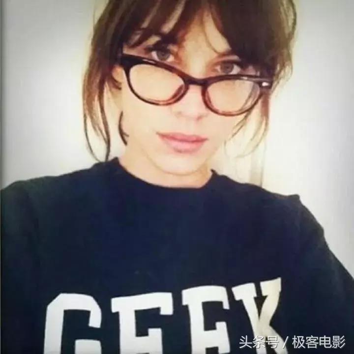 新极客，新性感，新潮流！