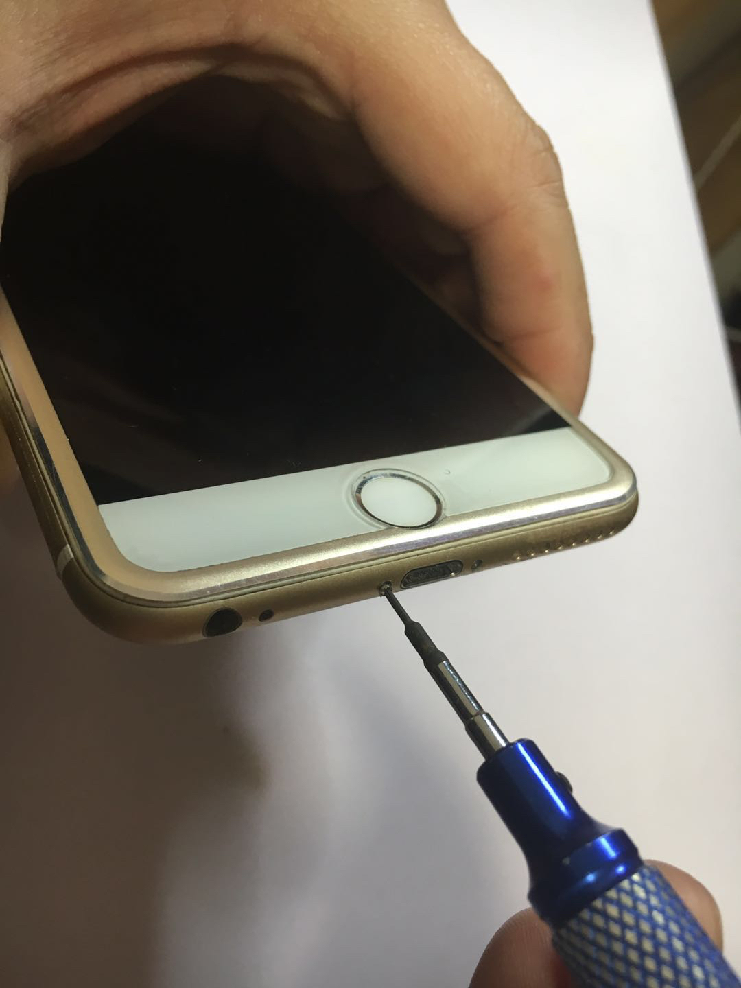 苹果更换扬声器多少钱,苹果12听筒扬声器更换