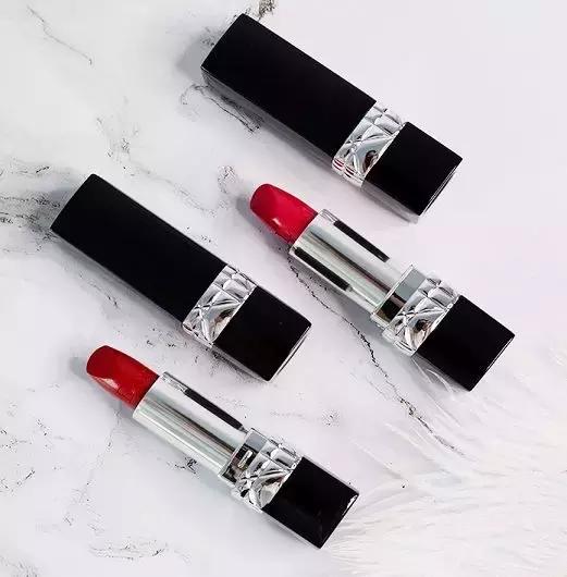 黄皮常用口红有哪些牌子,黄皮适合的口红大牌淡色图片