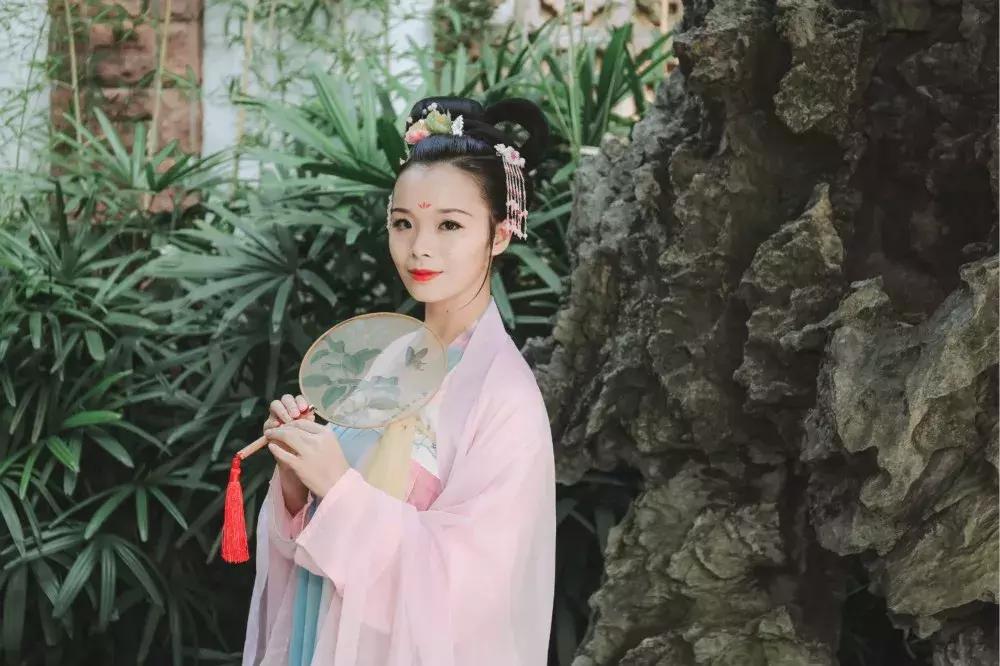 吕雉并不是汉朝最残忍的皇室女人,吕雉西汉王朝