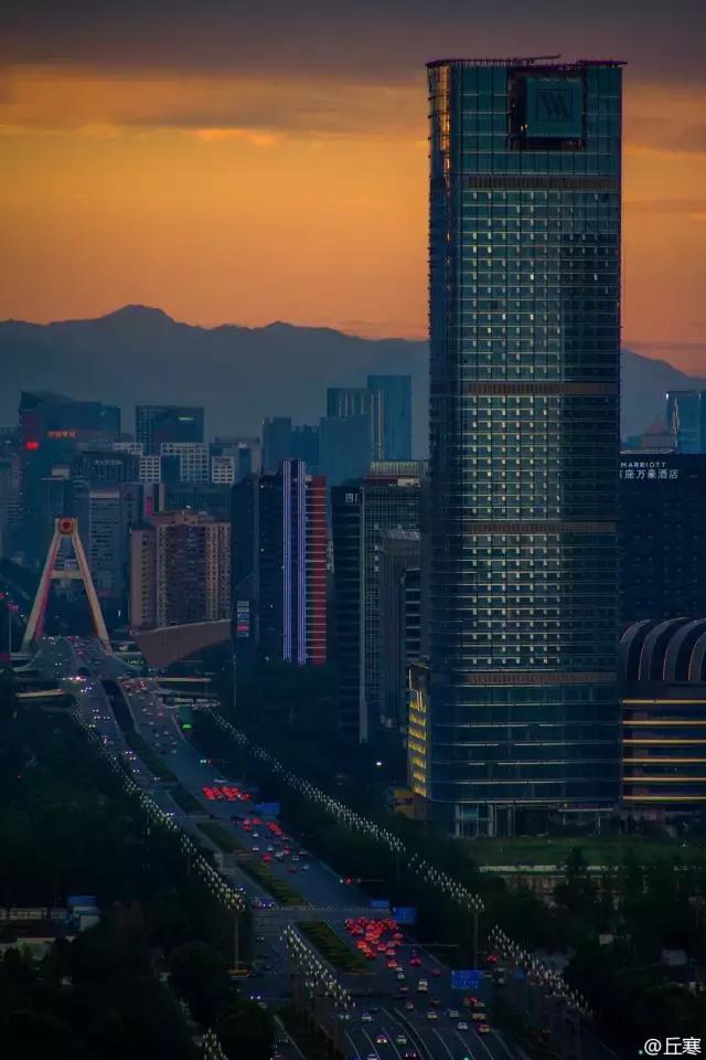 比肩北上广！成都，能否撑起中国第四门户？拭目以待！