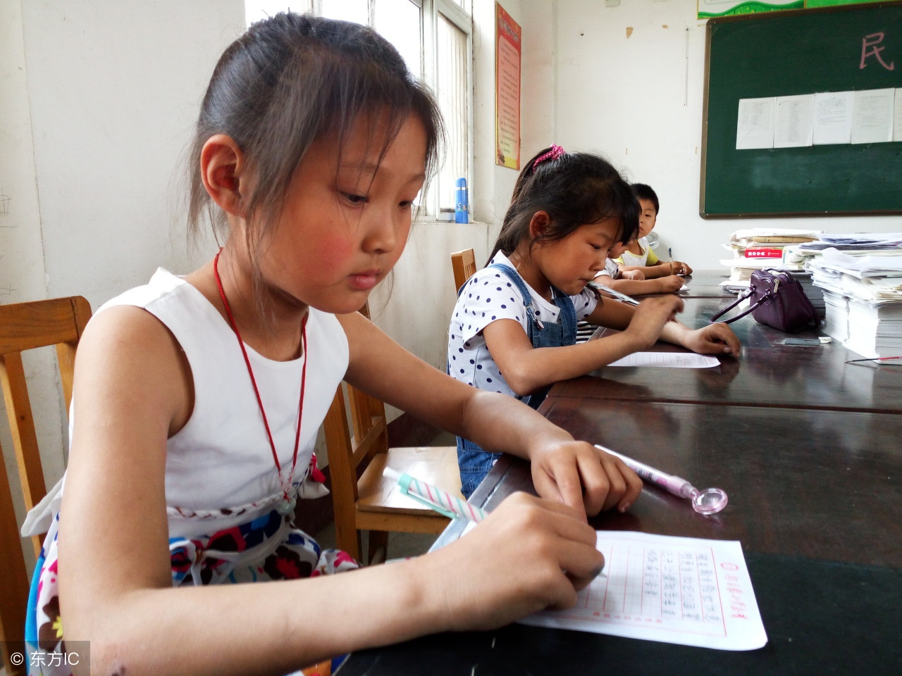 一年级语文生字笔画笔顺专项练习,语文二年级上册易写错的笔顺