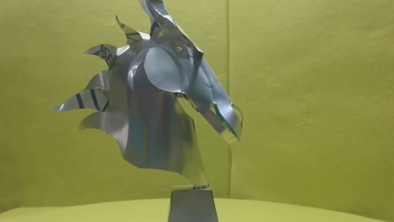 用易拉罐做手工艺品简单易学,易拉罐做手工艺品制作方法