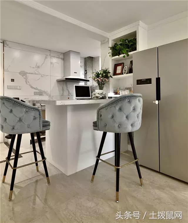 120平米客厅沙发摆放最好户型,带飘窗客厅沙发组合摆放图片大全