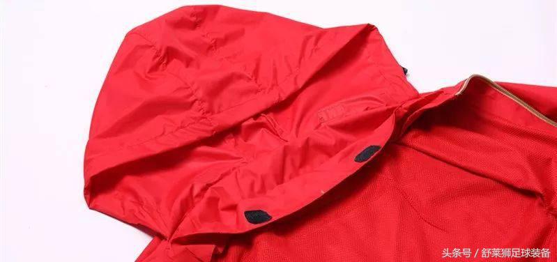 舒莱狮荣耀系列风雨衣新品上市,舒莱狮足球风雨衣
