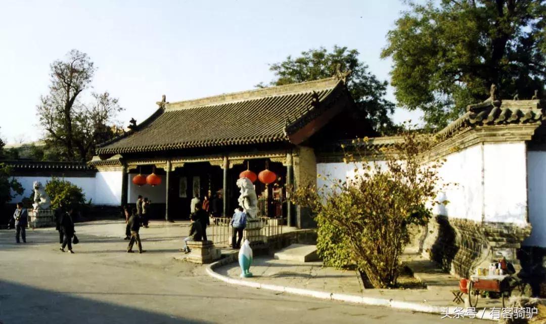 曲阜三孔孔府孔庙孔林二日游,曲阜孔庙孔府孔林自助游详尽攻略