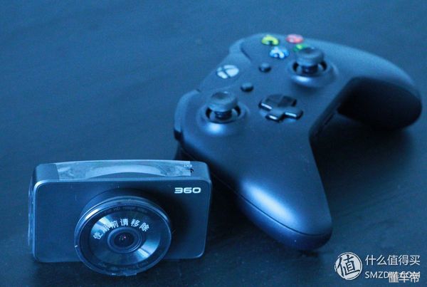 行车记录仪装上去怎么设置,行车记录仪装卡位置