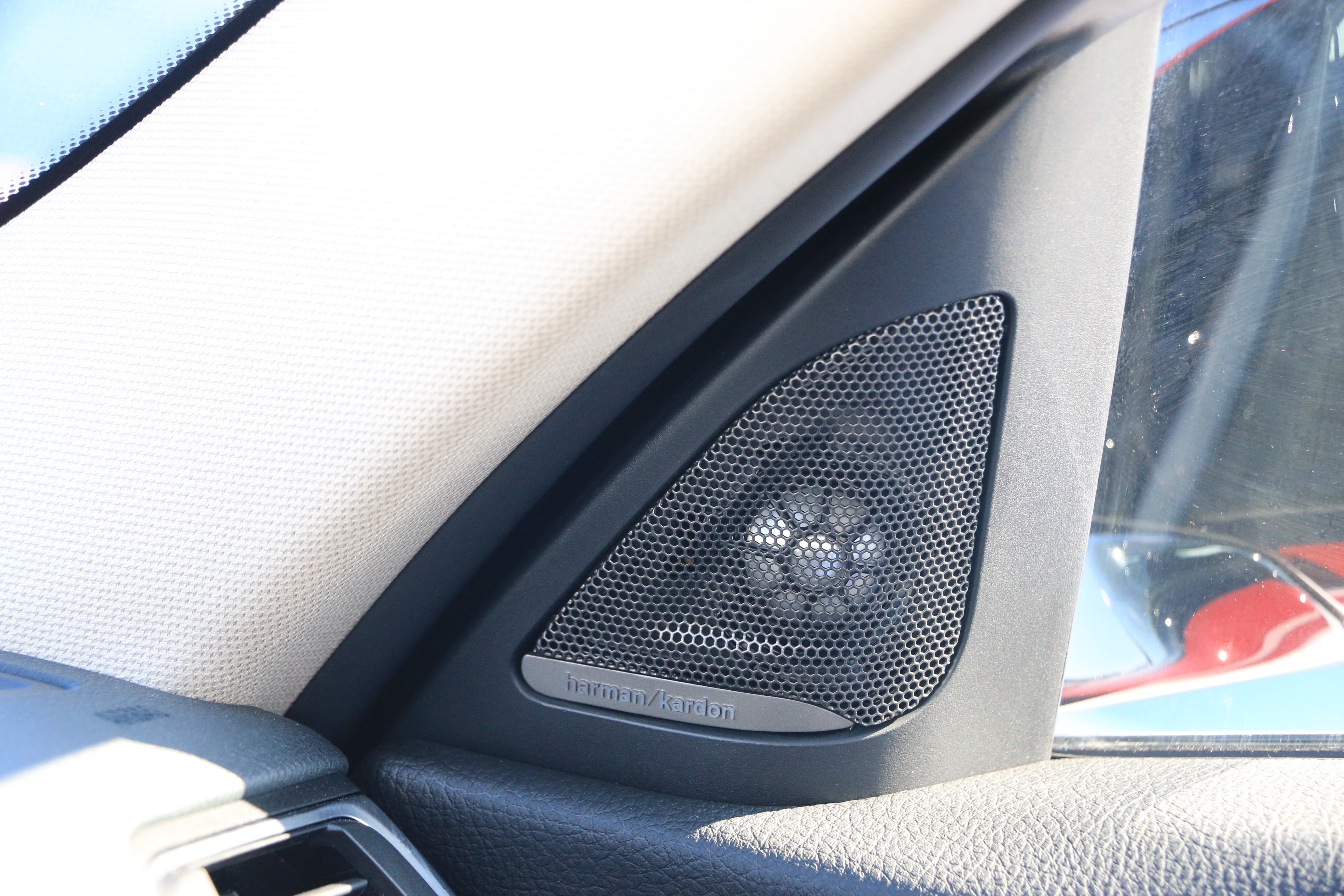 宝马3系哈曼卡顿音响对比,16款宝马3系哈曼卡顿音响