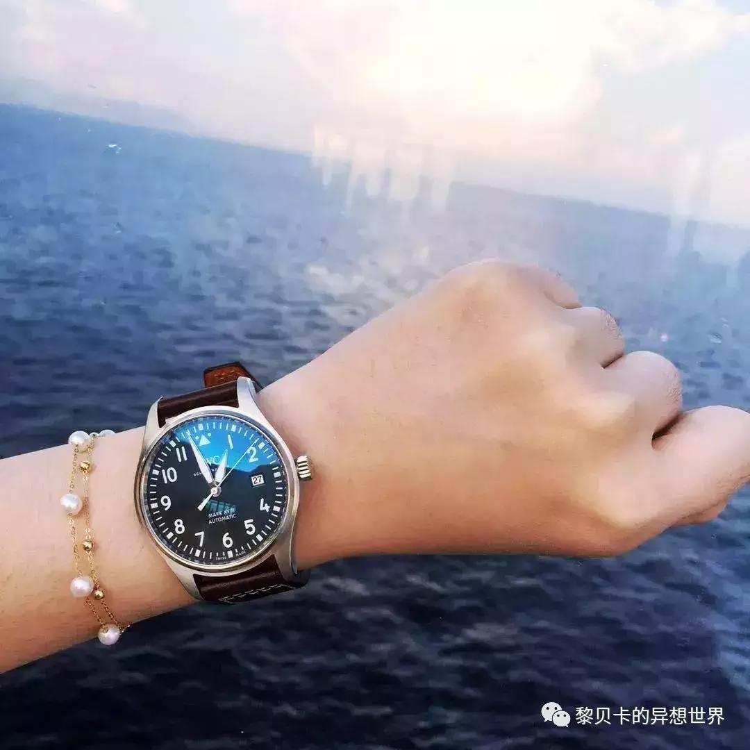 男人戴表跟不戴表的区别,戴表的男人和不戴表的男人