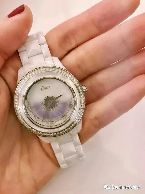 男人戴表跟不戴表的区别,戴表的男人和不戴表的男人