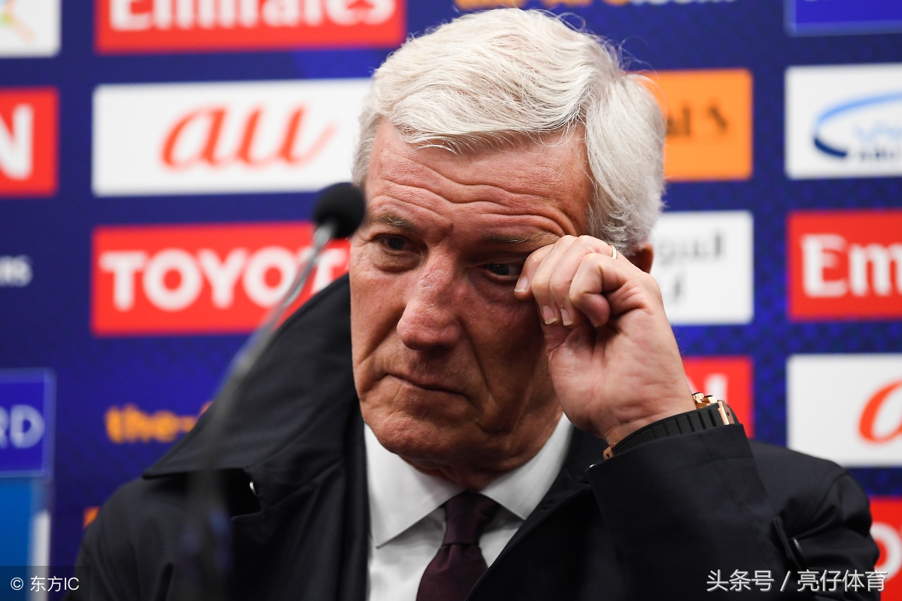 卡瓦尼苏亚雷斯超远距离破门,苏亚雷斯教国足处理球