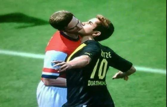 这个最真实的成人游戏,以前很多人偷爸妈钱都要去玩