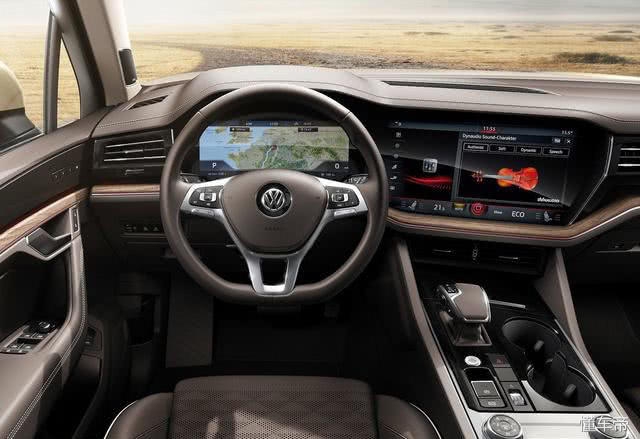 大众途锐新款霸气,途锐2024款对比奥迪a6