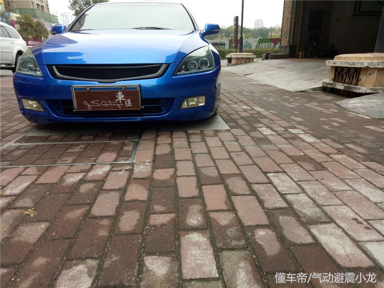 比亚迪f6跟雅阁哪个省油,比亚迪f6和七代雅阁升窗器