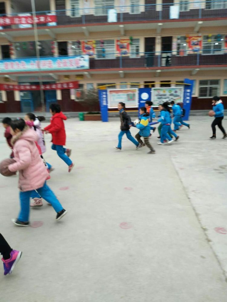 春意无限盎然潜能悄然勃发一一一淅川县寺湾镇三小阳光向上心理社团活动掠影