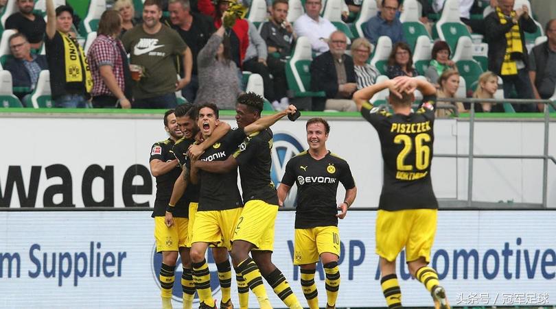 格策被评为最失望的球员,格策2013年转会费