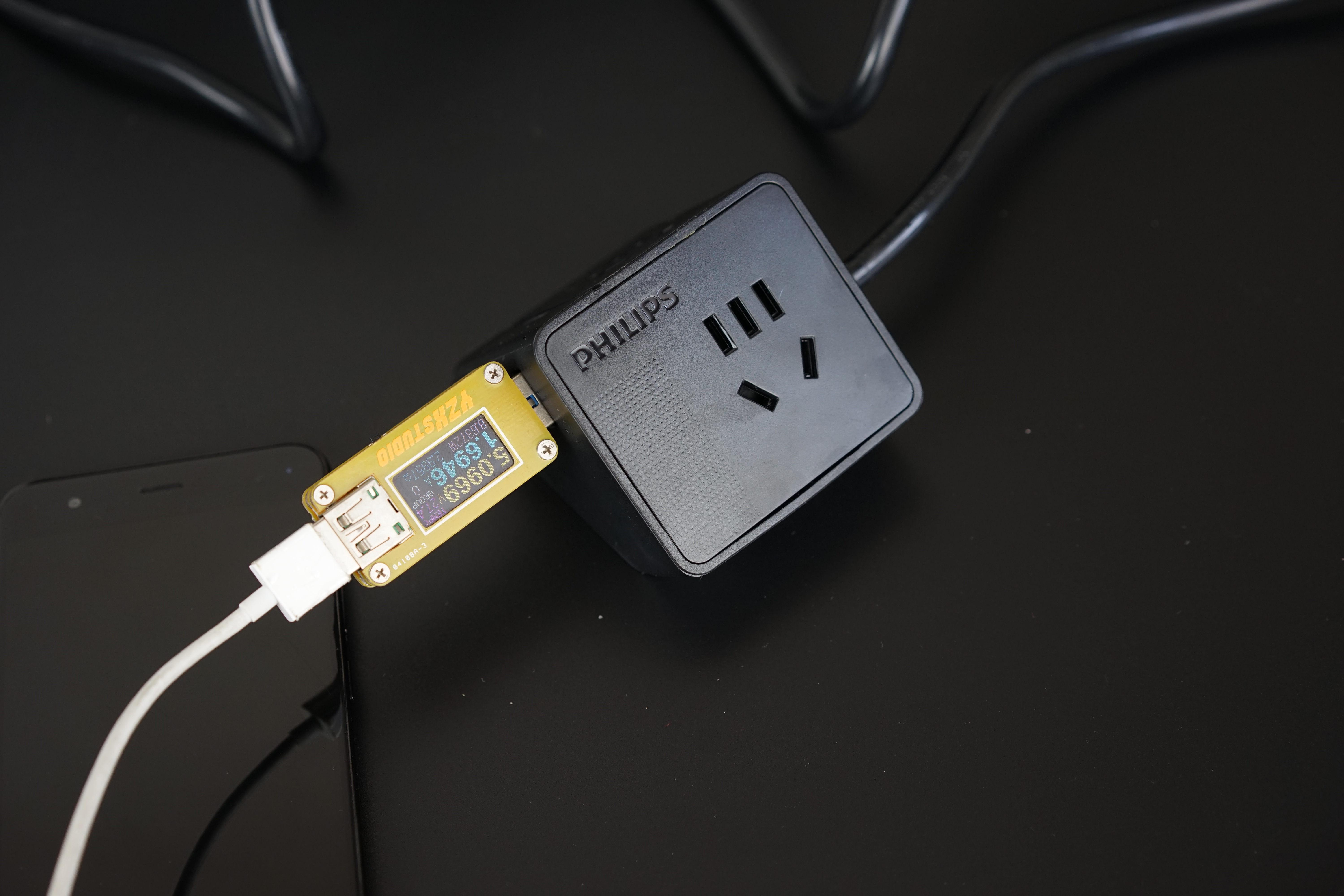 飞利浦超薄无线插座,多用插孔插座推荐飞利浦