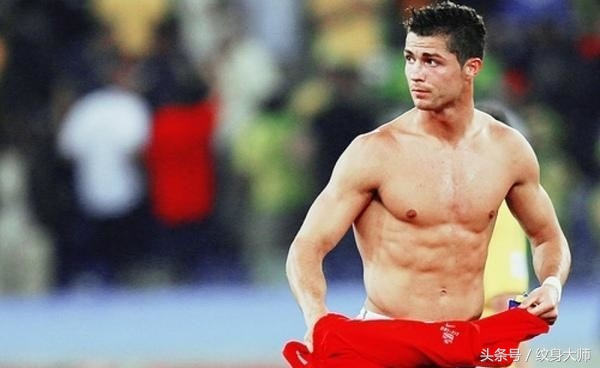 c罗不纹身的真实原因,c罗身上为什么没有纹身
