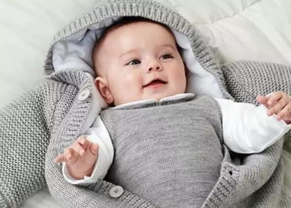 婴儿辅食加橄榄油好还是核桃油好,婴儿辅食牛油果油和核桃油哪个好