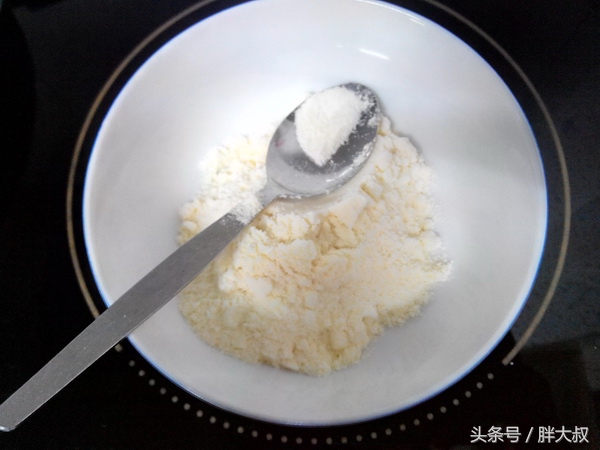 用奶粉做的酸奶是酸奶么,奶粉加酸奶引子自制酸奶