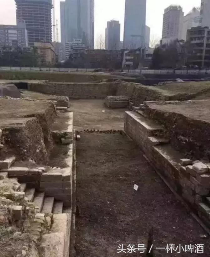 成都专业足球场效果图,成都专业足球场最新消息