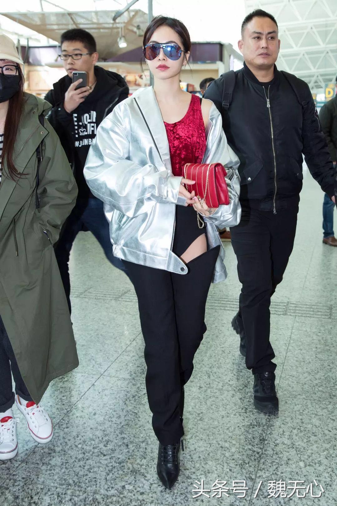 蔡依林三叶草同款裤子,蔡依林穿的是什么裤子