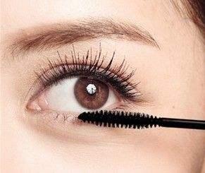 睫毛膏怎么涂好看又自然睫毛长,短睫毛怎么涂睫毛膏技巧