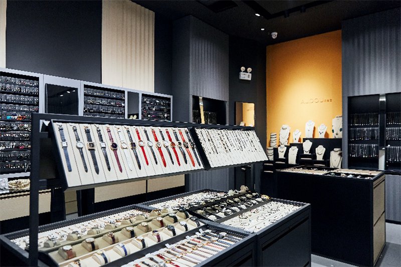 AJIDOU阿吉豆携手迪士尼，共赴上海时装周闪耀派对