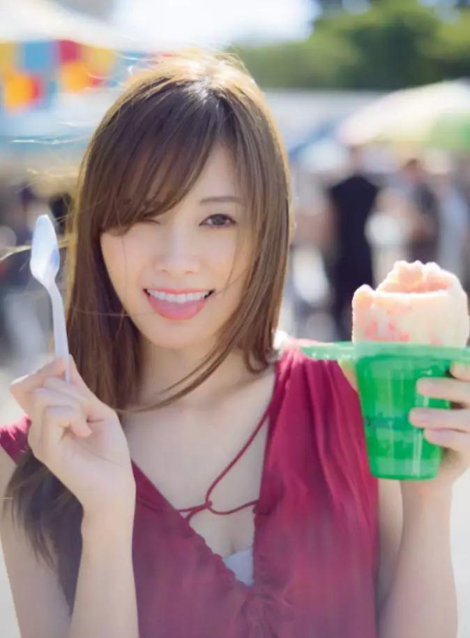 日本销量最高的片子,日系写真集比较出名的有哪些