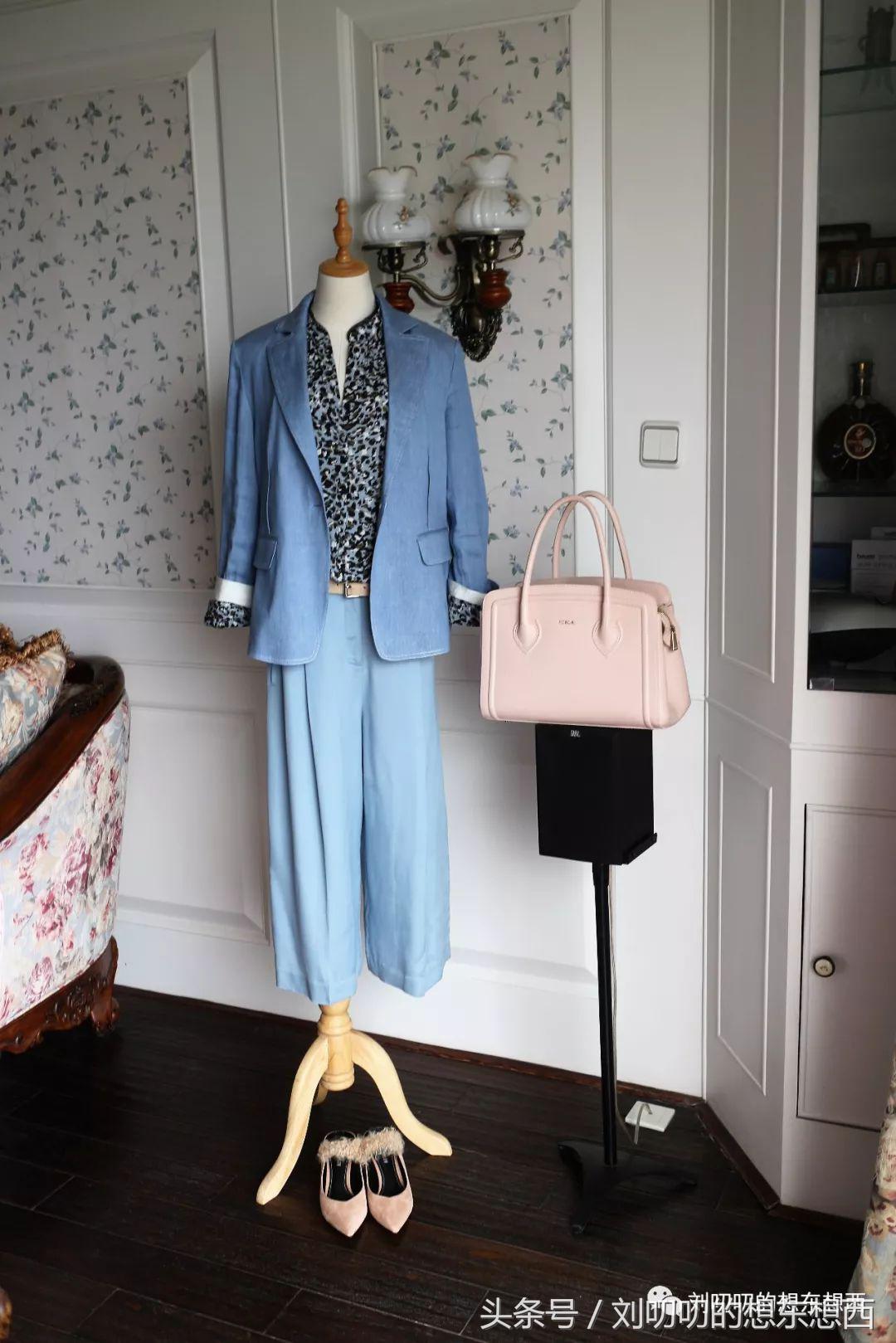 一日一look女装搭配,一日一look内搭图片