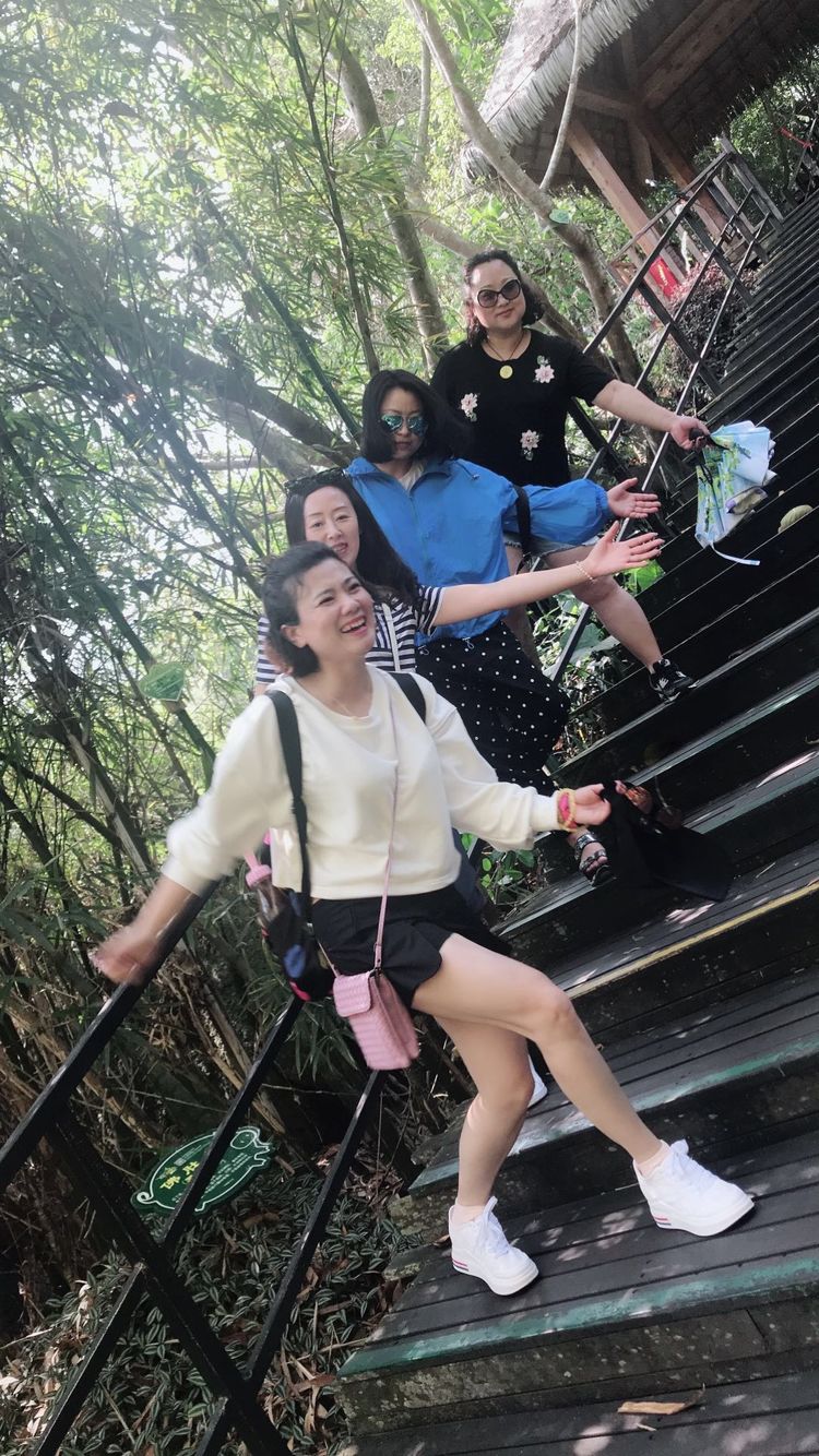 和闺蜜一起去三亚,和闺蜜一起嗨的日子