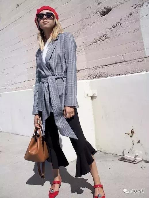 春季红鞋怎么搭配衣服,红色尖头单鞋子怎么搭配衣服