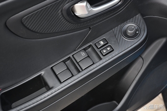 哈佛h2s哪款性价比高,18款哈弗h2s蓝标1.5t双离合风尚版