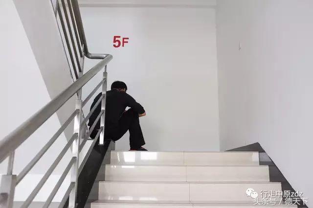 清明特辑，一个癌症家庭的悲惨历程——失臂之痛