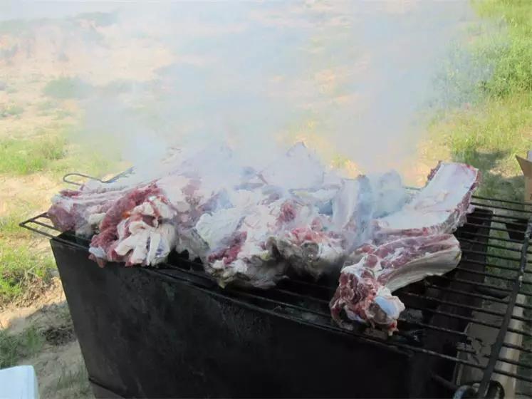 最新款烤全羊炉,正宗烤全羊的烤炉