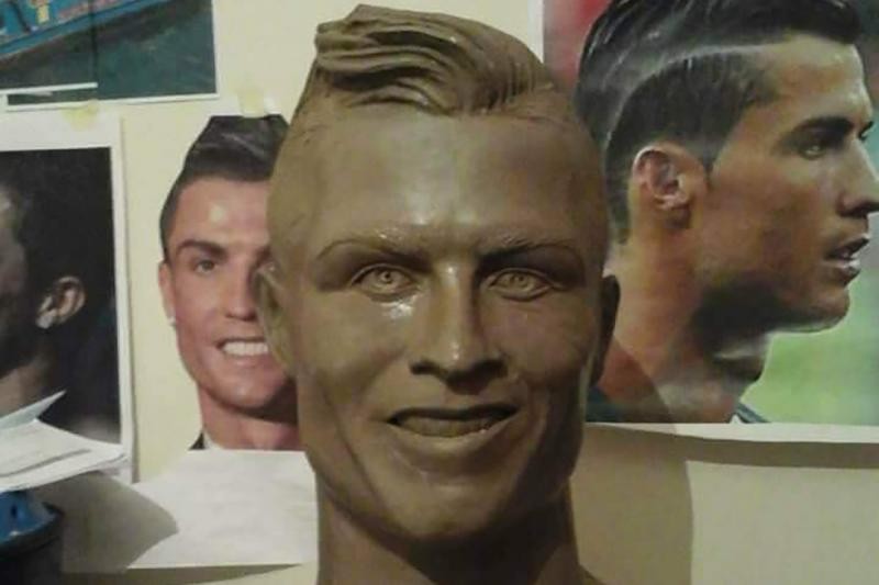 鍏充簬缃楀皬榛戠殑鏁呬簨,缃楀皬榛戠殑鏁呬簨瑙嗛