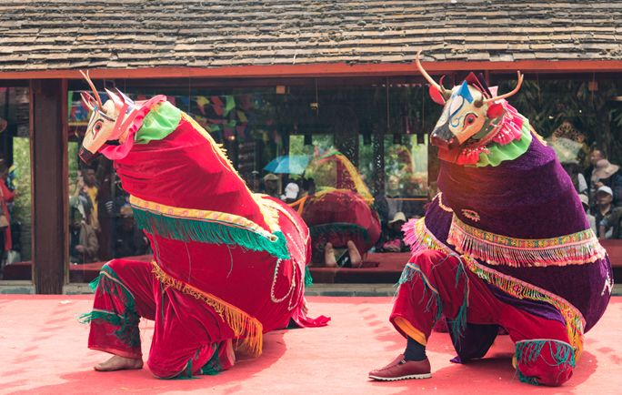 期待来云南的第一个泼水节,欢迎朋友们来云南泼水节