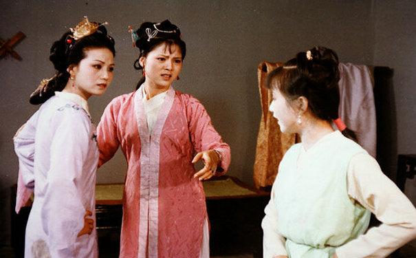 红楼梦姨娘中谁混的最好,红楼梦原著中谁最适合做宝玉姨娘