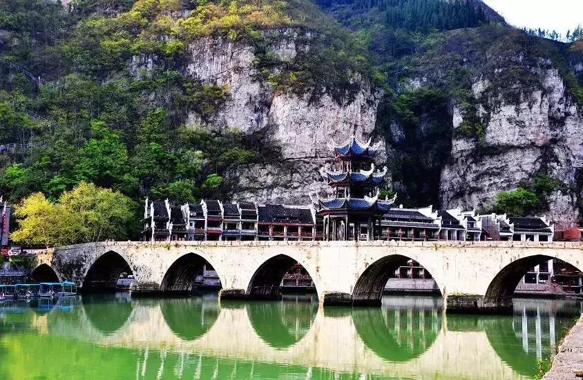 清明小长假去哪玩？国内美到炸的9条旅行线！我去第6条，你呢？